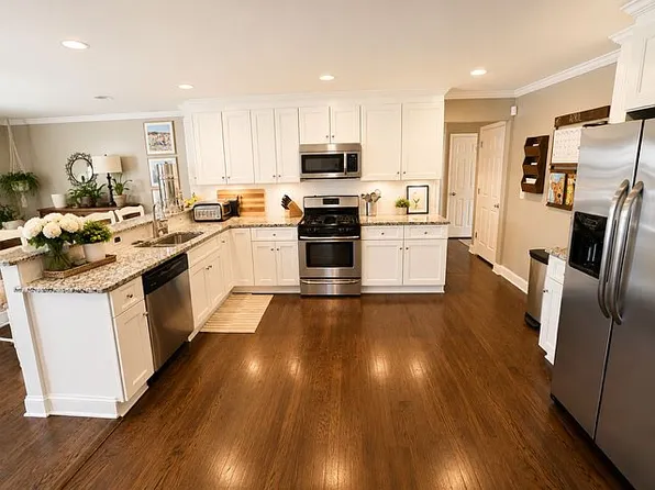 469 River Ter, Toms River, NJ 08755