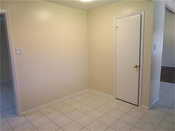 5th image of 16706 Nina Dr