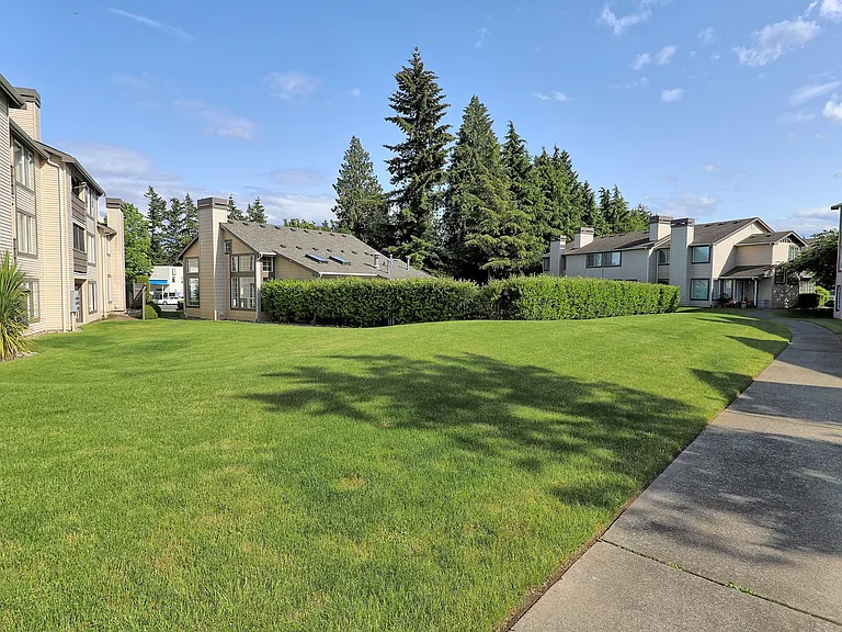 26209 116th Ave SE #B102 — Photo 13