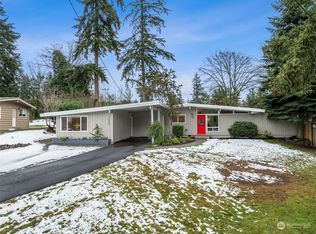12045 SE 42nd St, Bellevue, WA