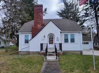 1529 S M 52, Owosso, MI