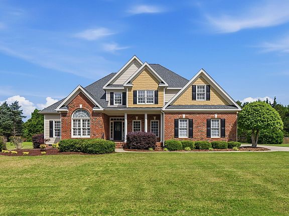 2nd image of 428 Kings Hollow Dr