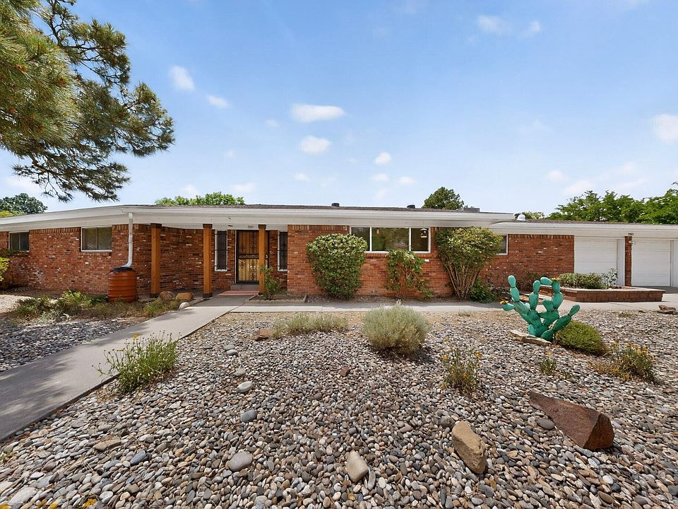 1st image of 2913 Avenida Nevada NE
