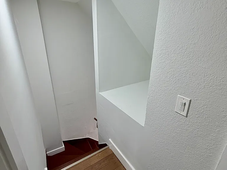 139 Poplar St — Photo 32