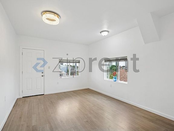 4th image of 2204 E 24th St #2204A