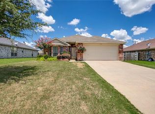 704 Rowdy Dr, Royse City, TX 75189