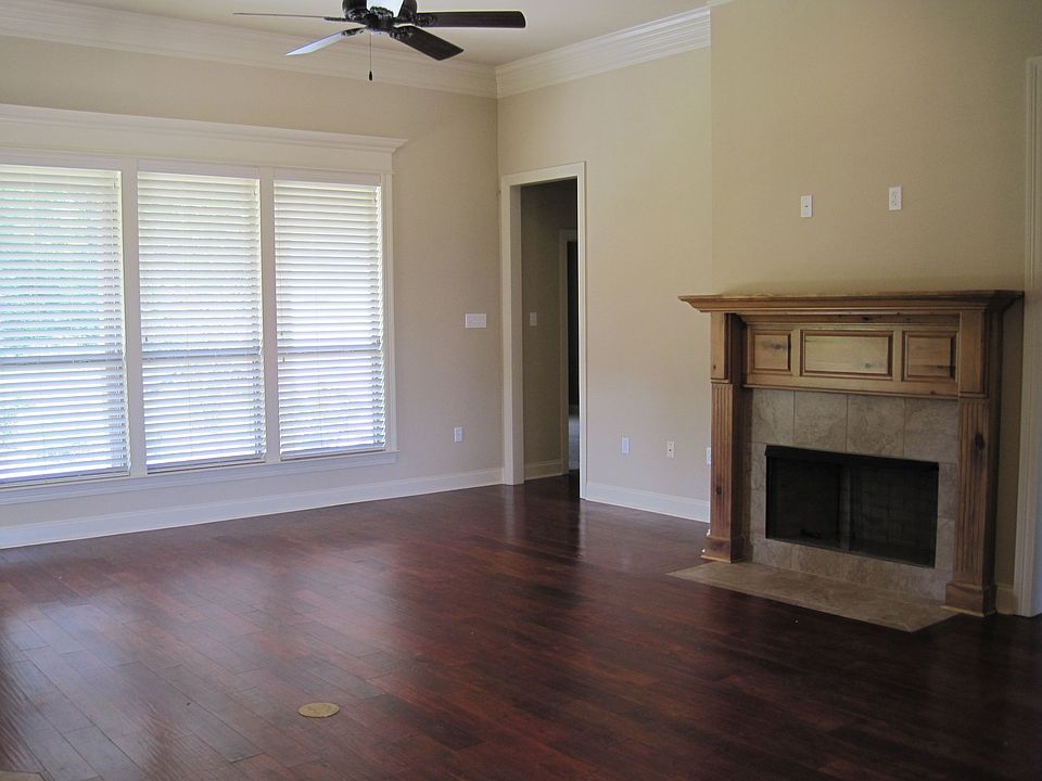 1st image of 8090 Superior Dr