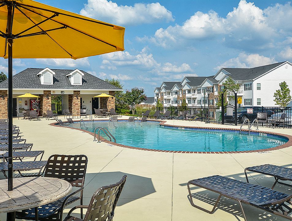 Sparkling Outdoor Pool and Sundeck