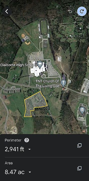 2nd image of 605 Blue Top Rd