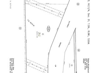 2 Joshua Tree Ln, Phelan, CA 92371