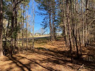 Jc Burt Rd, Hattiesburg, MS 39401