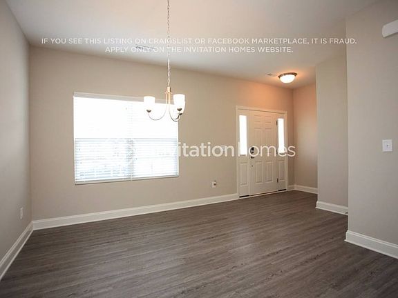 4th image of 141 Farmers Folly Dr