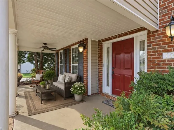 105 Creeks Edge Ct, Clemmons, NC 27012