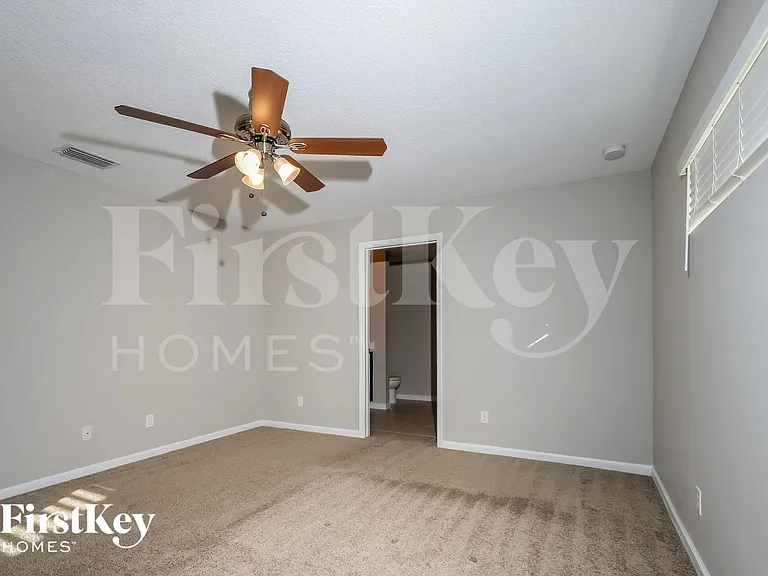 652 SW Jacoby Ave — Photo 7