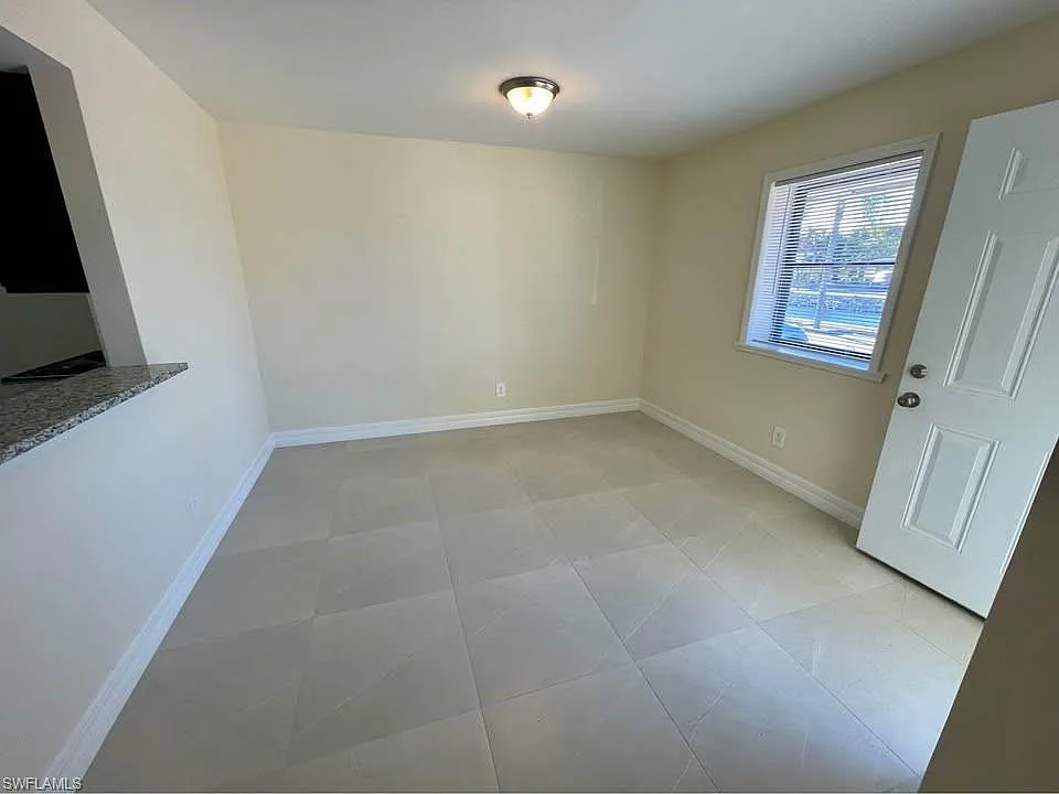 Building Photo - 4052 Bayshore Dr #526