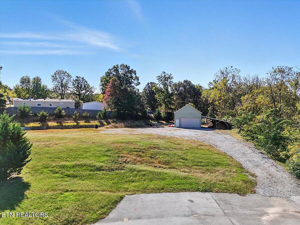 1st image of 845 Quietlands Dr