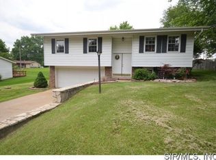126 Hilltop Pl, Collinsville, IL