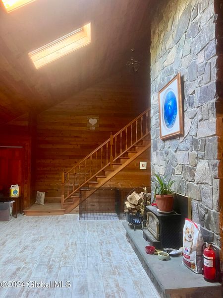 5th image of 42 Sweetie Lane