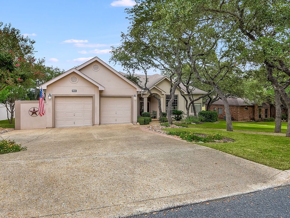 1st image of 29631 Fairway Bluff Dr