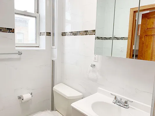 Rented by Compass | media 16