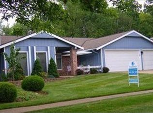 17074 Falmouth Dr, Strongsville, OH
