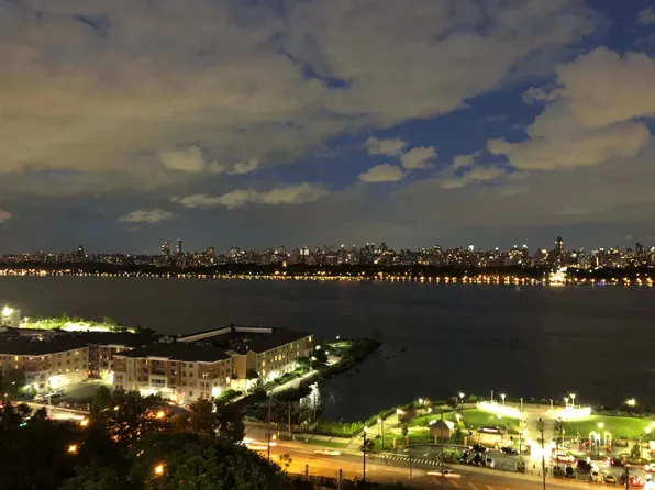 22 73rd Street image 27 of 32