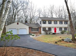 19 Heather Ln, North Granby, CT 06060