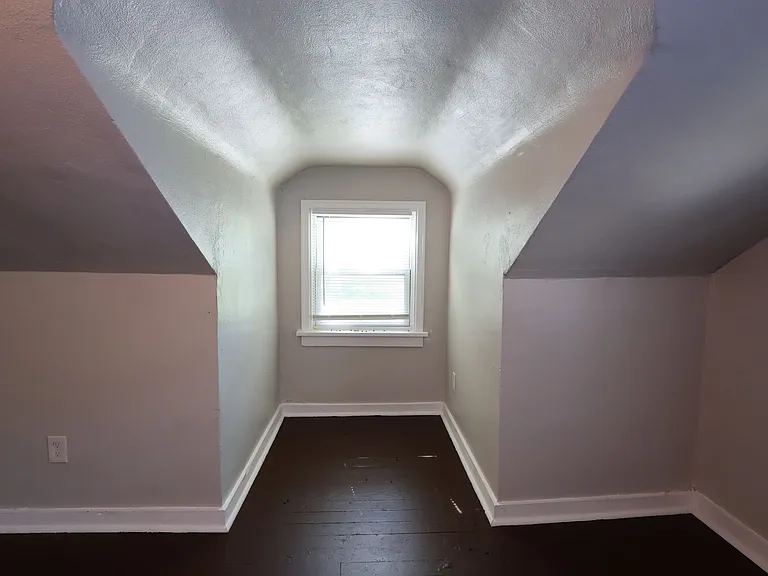 418 N Dade Ave — Photo 24