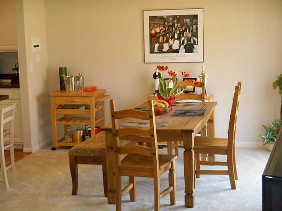 4th image of 42150 Freeport Ct #11