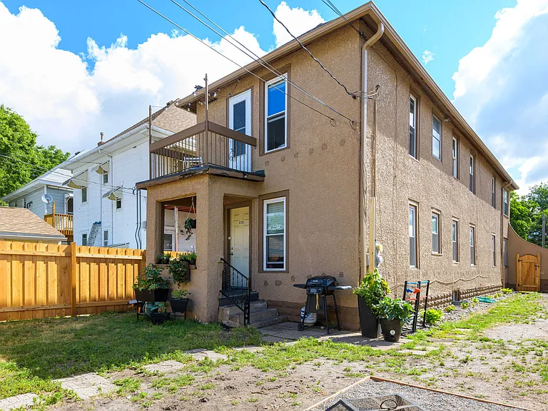 618 Van Buren St NE #1 — Photo 17