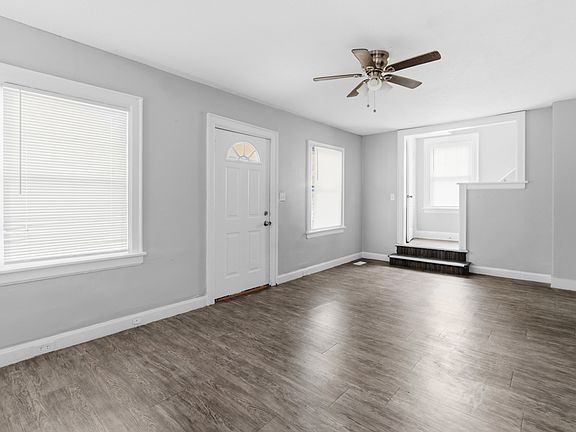 4th image of 936 Whitby Rd