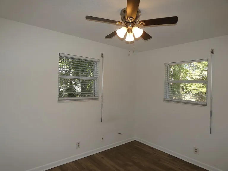 3460 Rothschild Dr — Photo 12