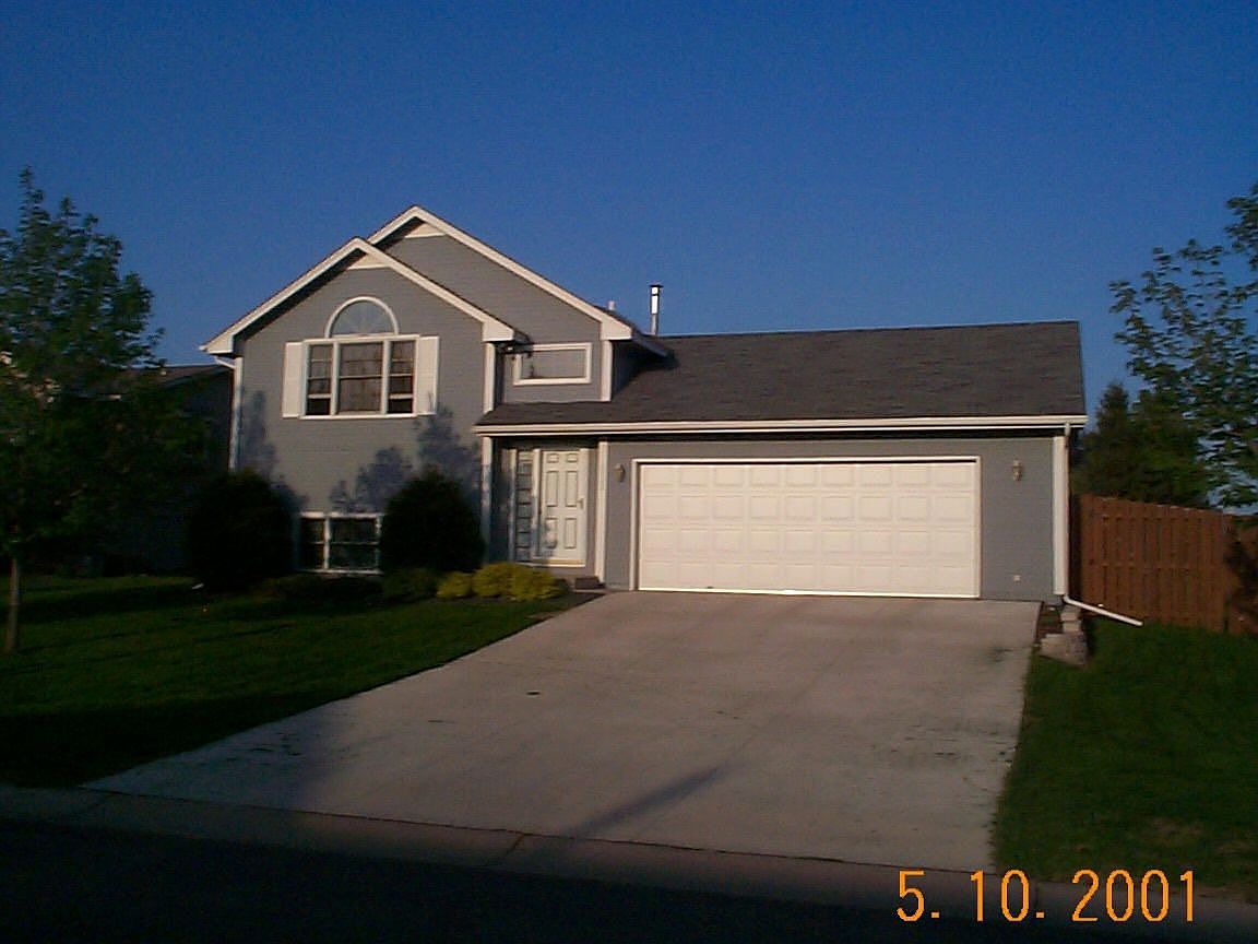 10902 Idaho Ave N, Champlin, MN 55316 Zillow