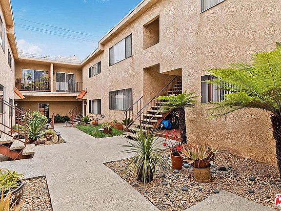 4th image of 843 16th St #101