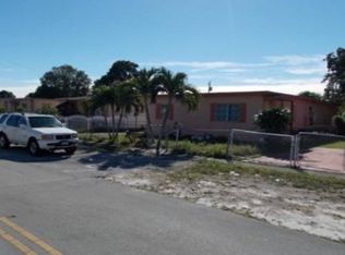 210 E 44th St, Hialeah, FL 33013