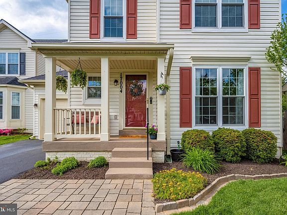 4th image of 17004 Indian Grass Dr