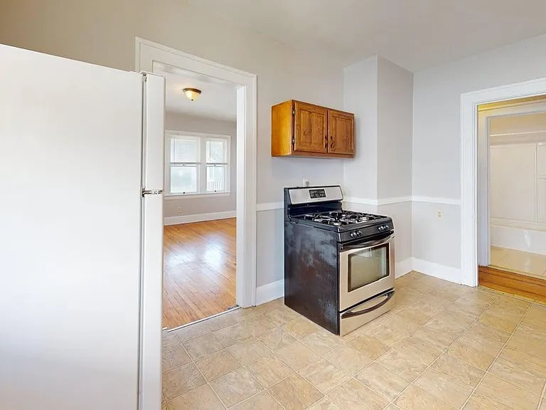 18908 Cherokee Ave — Photo 6