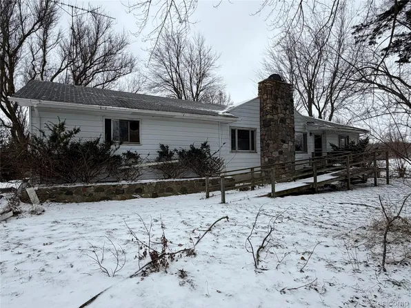 5700 Center Line Rd, Kingston, MI 48741