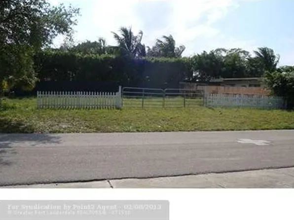 1810 Wheeler Rd, North Palm Beach, FL 33408