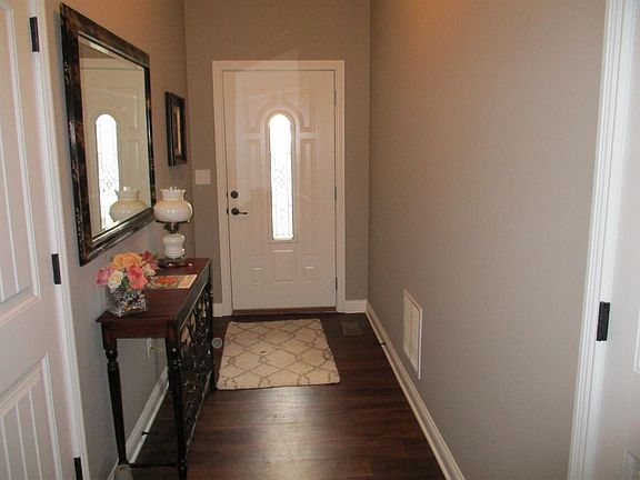5th image of 108 Amburgey Cir