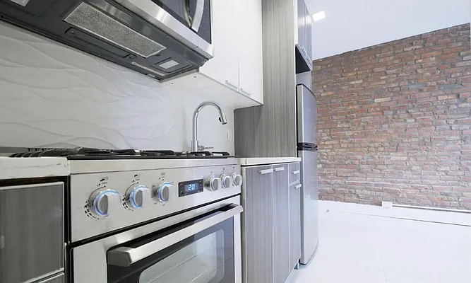 Rented by Citi Habitats | media 14