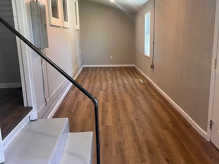 1522 Adams St — Photo 10