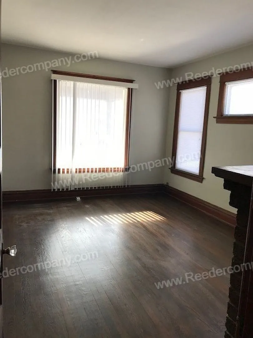 441 Highland Street — Photo 4
