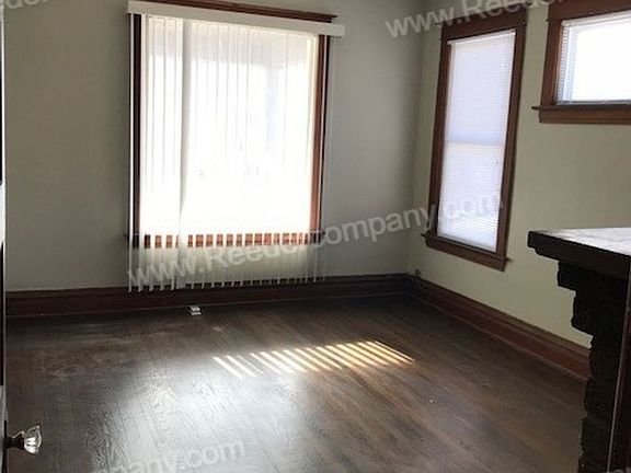 4th image of 441 Highland St APT 2