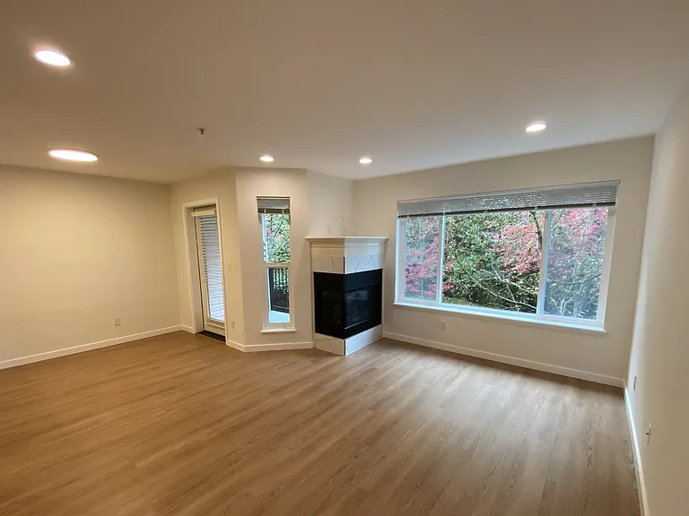 5000 NW Village Park Dr #A105 — Photo 5