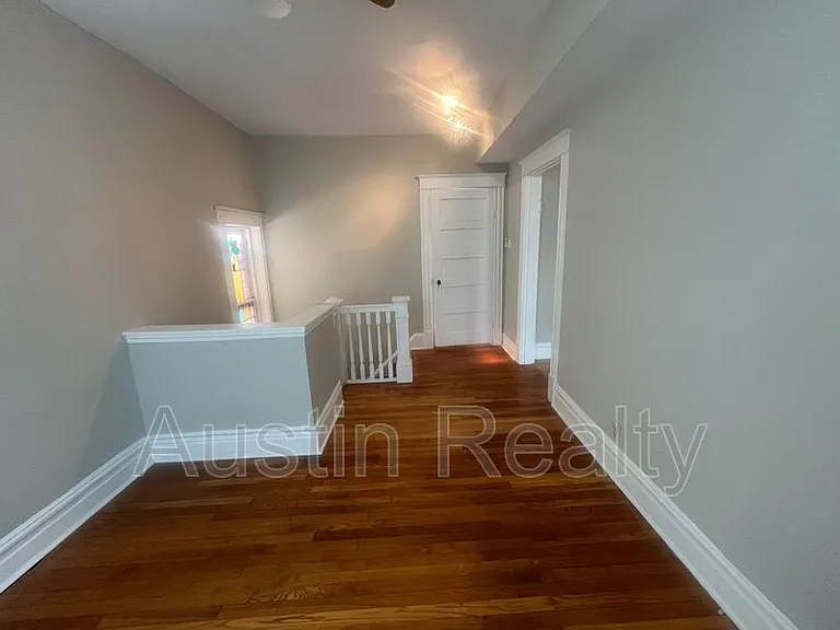 3901 Hartford St #2F — Photo 4