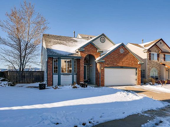 2nd image of 3656 Seramonte Dr