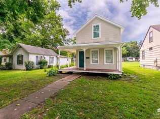 707 Pine St, Wamego, KS 66547