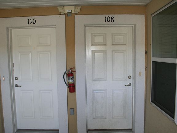 2nd image of 8196 Cabin Lake Cir Unit 108