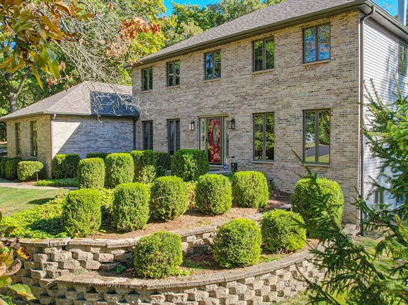 602 Ashland Ave, Dundee, IL 60118